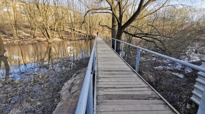 Настил моста через реку Петрицу восстановили в Подольске Новости Подольска 