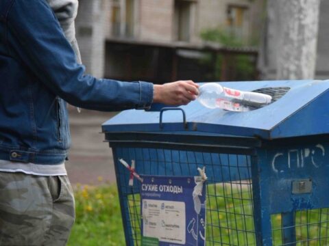 На майские праздники региональный оператор установил в округе дополнительные баки для мусора Новости Подольска 